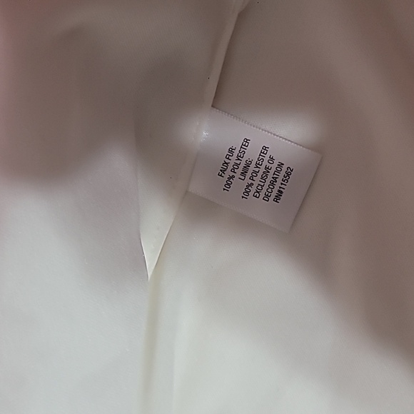 Disney Mickey Mouse 90th Anniversary Faux Fur White Bomber Jacket XL - Picture 6 of 6